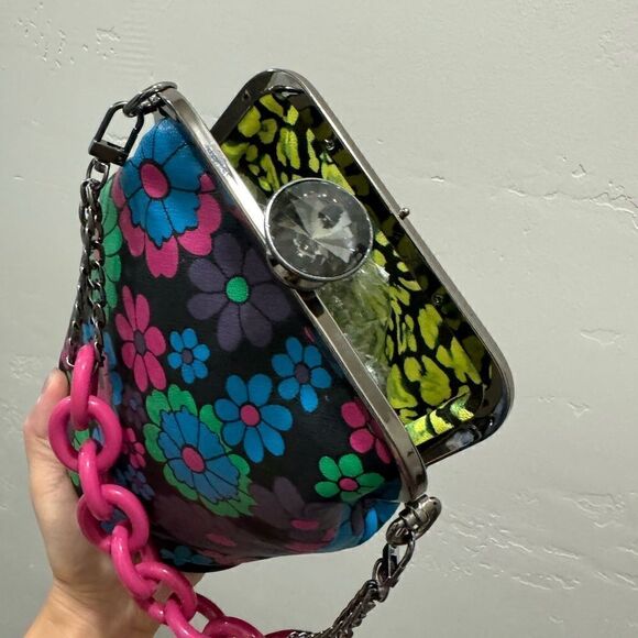 Colorful Floral Genuine Leather Diamond Shaped Push-lock Bucket Bag/Crossbody - Picture 13 of 16
